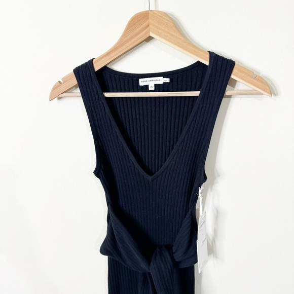Good American Black Ribbed Sleeveless Belted Bodycon Midi Dress Size 0 or XS NWT - Picture 3 of 7
